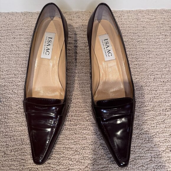 Isaac Mizrahi | Loafer Kitten Heel Pump | Vero Cuoio Patent Leather | Brown - Picture 2 of 8